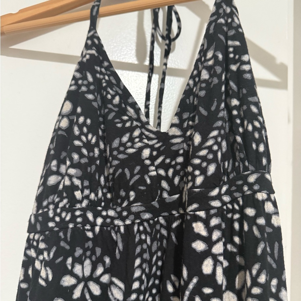 Express Black and White Halter Sundress Maxi - Picture 2 of 2